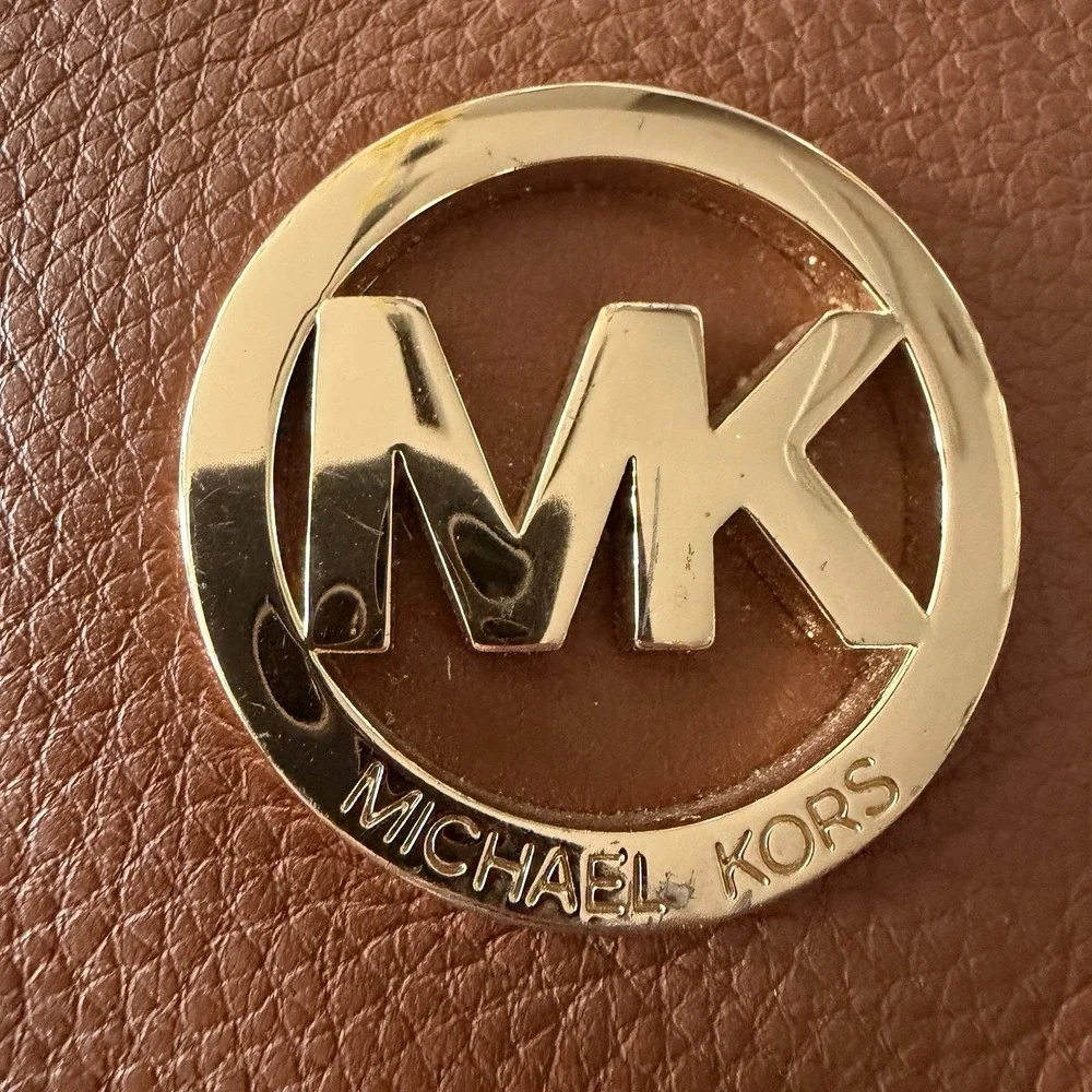 Michael Kors Brown Pebbled Leather Wristlet Zip Clutch Gold Tone Logo